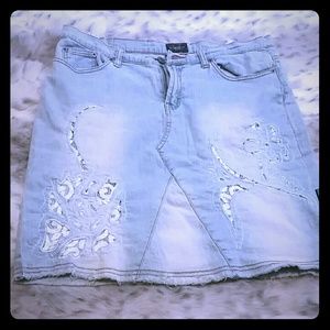 Light wash Jean skirt with lace accents